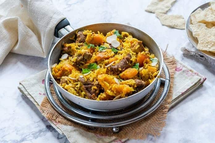 rizoto s čerstvým hovězím masem, pórkem, pečeným květákem a dýní