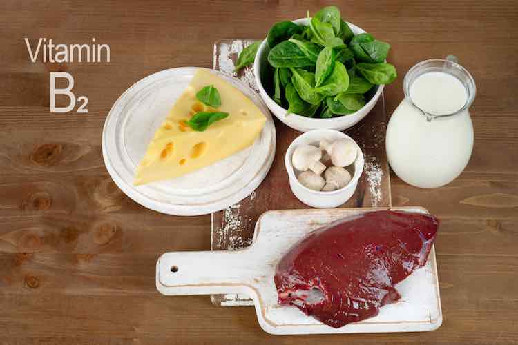 Vitamin B2 neboli riboflavin: Význam pro zdraví a nejlepší zdroje v potravinách