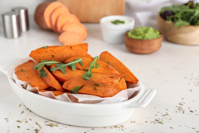 pečené batáty s bylinkovým tvarohem